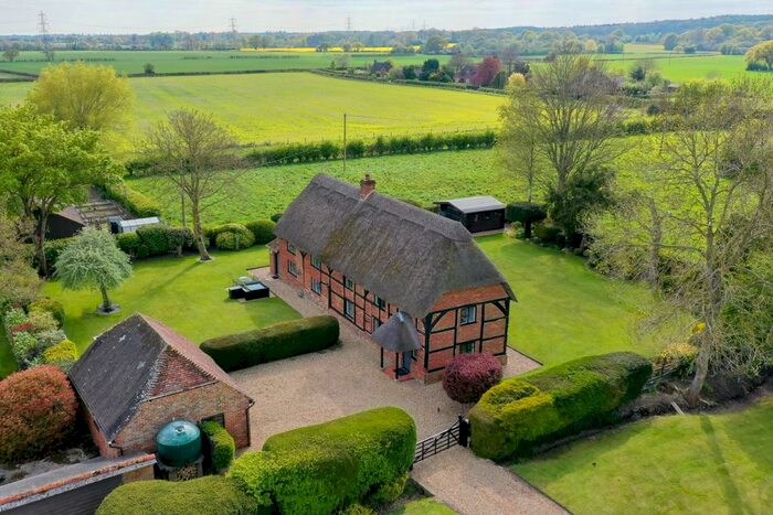 4 Bedroom Cottage For Sale In The Marsh, Breamore, Fordingbridge, SP6