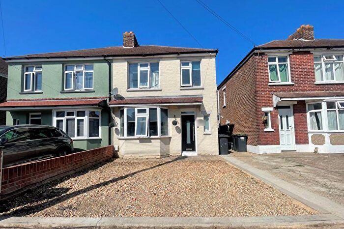 3 Bedroom Semi-Detached House For Sale In Fisgard Road, Gosport, PO12