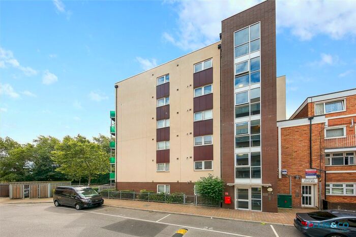 1 Bedroom Flat To Rent In Flanaghan Apartments, Portia Way, London, E3