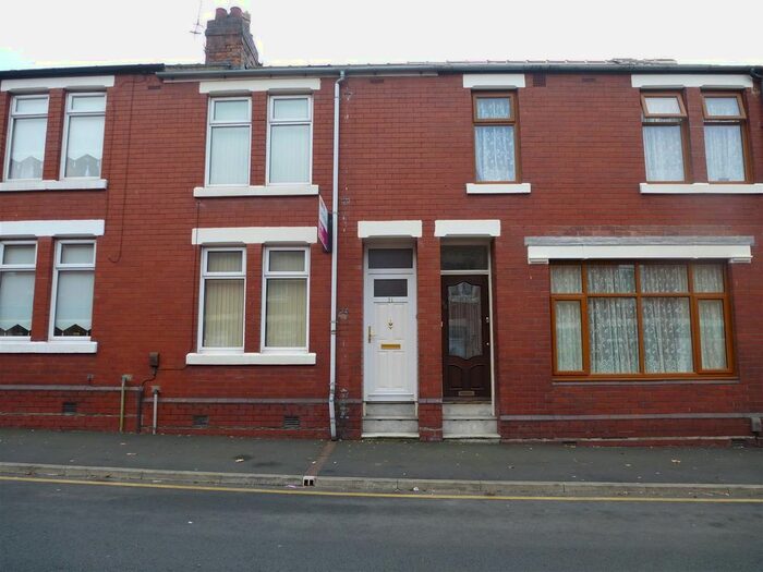 2 Bedroom Terraced House To Rent In Balfour Street, Runcorn, WA7