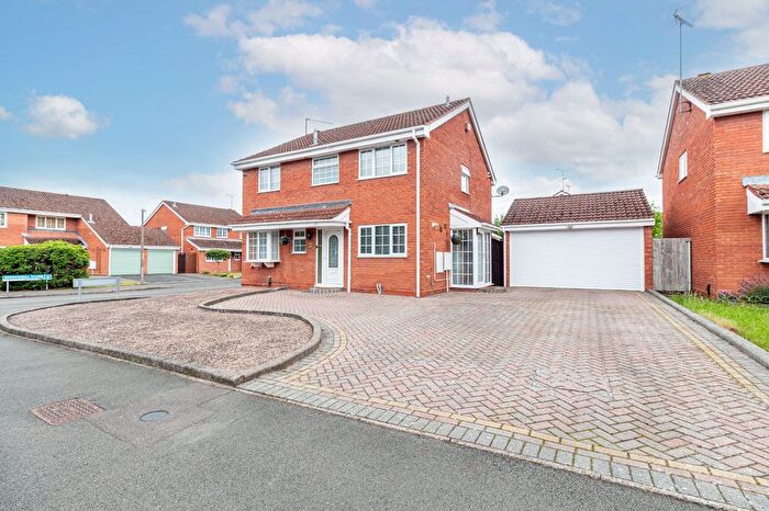 4 Bedroom Detached House For Sale In Thornbury Lane, Churh Hill North, Redditch, Worcestershire, B98