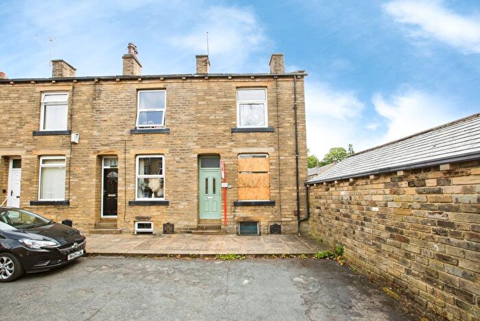 2 Bedroom End Terrace House For Sale In Chester Place, Halifax, West Yorkshire, HX3