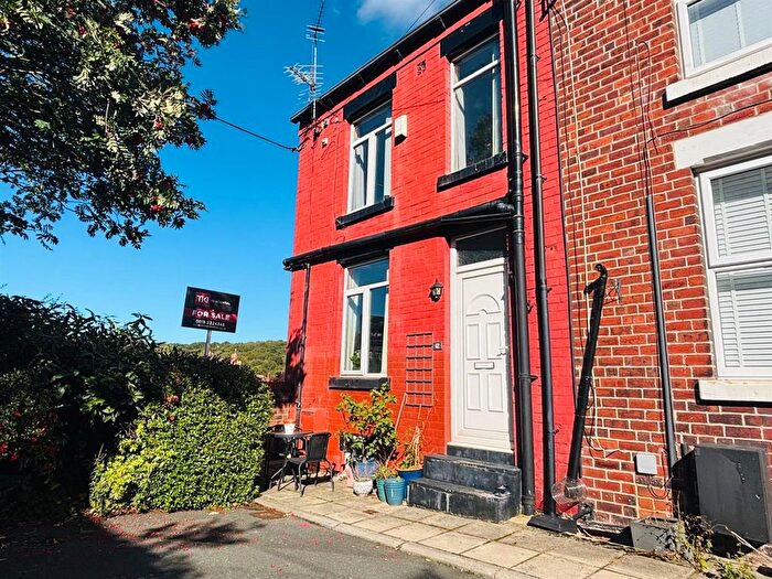1 Bedroom End Of Terrace House For Sale In Woodville Terrace, Horsforth, Leeds, LS18