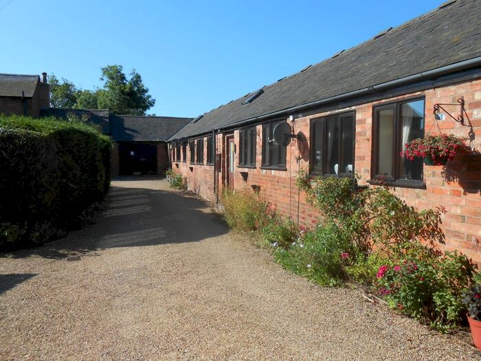 Property To Rent In Poplars Yard, Glen Road, Newton Harcourt, Leicester, LE8