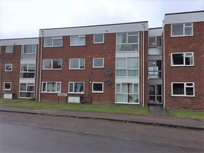 2 Bedroom Apartment To Rent In Howard Court, Cambridge, Cambridgeshire, CB5
