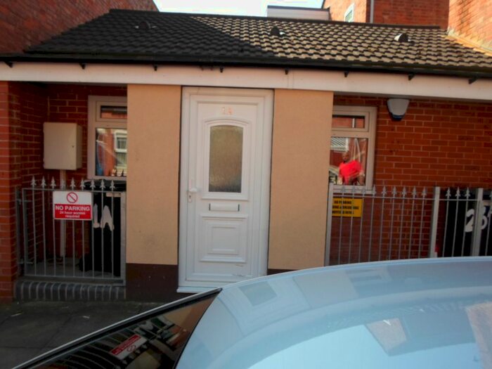 1 Bedroom Flat To Rent In Herschell Street, Leicester, LE2