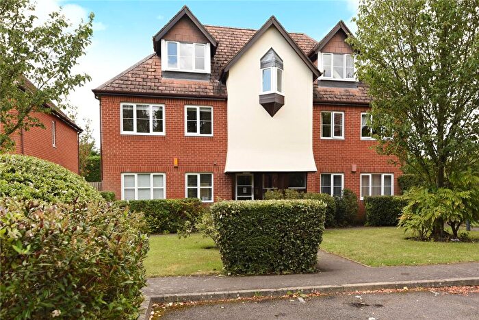 2 Bedroom Apartment To Rent In Mansell Court, Shinfield Road, Reading, Berkshire, RG2