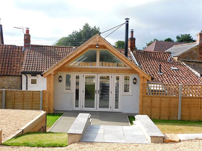 3 Bedroom Terraced House To Rent In West Street, South Petherton, Somerset, TA13