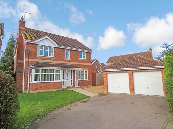 4 Bedroom Detached House To Rent In Alvis Drive, Yaxley, Peterborough, Cambridgeshire, PE7