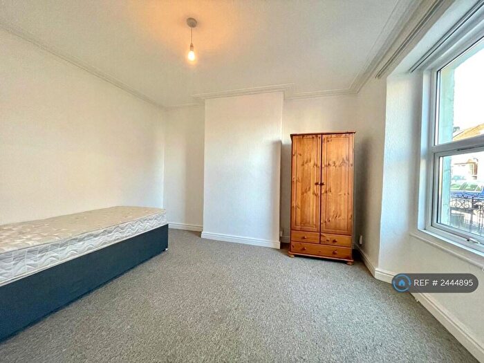 4 Bedroom Terraced House To Rent In Forest Road, Fishponds, Bristol, BS16