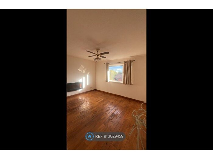 1 Bedroom Flat To Rent In Bolton Road, Birmingham, B10