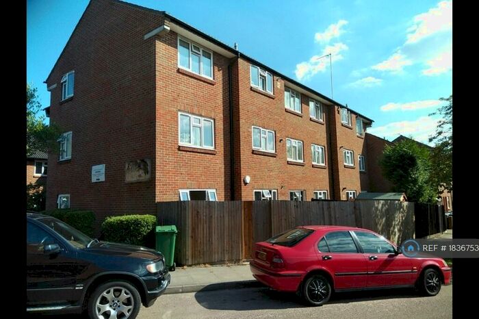 2 Bedroom Flat To Rent In Wilson Drive, Wembley, HA9