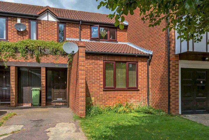 1 Bedroom Apartment To Rent In Belsize Avenue, Springfield, MK6