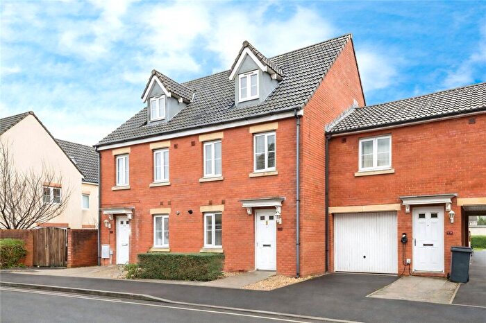 3 Bedroom Semi Detached House To Rent In Primmers Place, Westbury, BA13