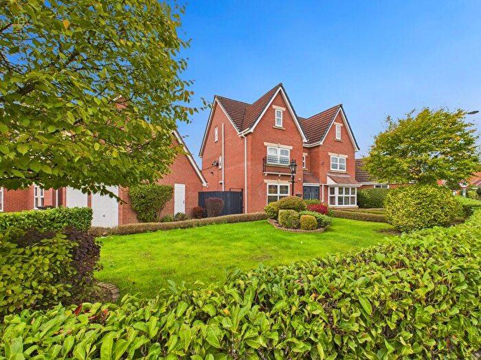 7 Bedroom Detached House For Sale In Weeford Dell, Four Oaks, B75
