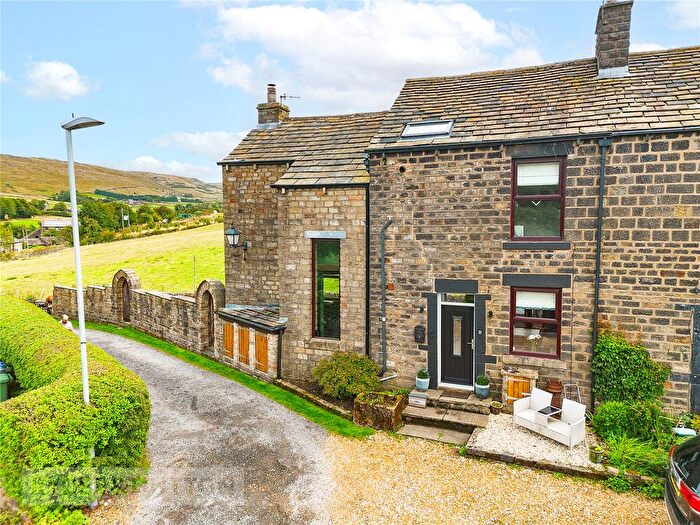 4 Bedroom Semi-Detached House For Sale In Kiln Green, Diggle, Saddleworth, OL3