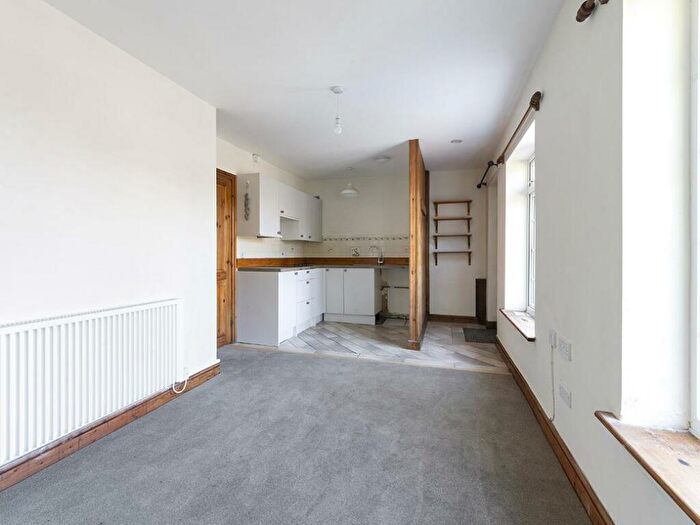1 Bedroom Detached Bungalow For Sale In Queen Camel, Queen Camel, Somerset, BA22