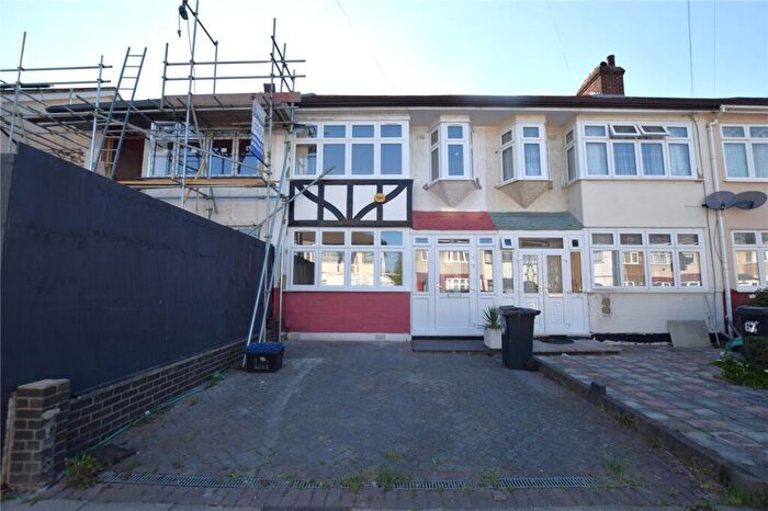 3 Bedroom Terraced House To Rent In Jarrow Road, Chadwell Heath, Romford, Essex, RM6