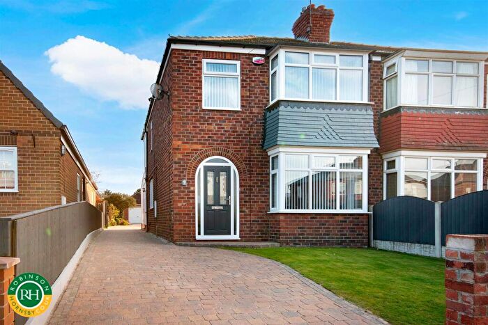 3 Bedroom Semi-Detached House For Sale In Grange Avenue., Bawtry, Doncaster, DN10