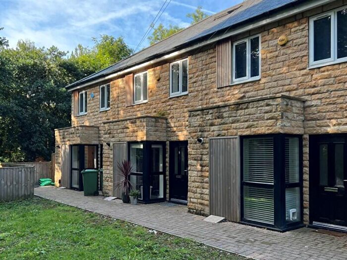 3 Bedroom Terraced House To Rent In Grosvenor Gardens, Headingley, Leeds, LS6