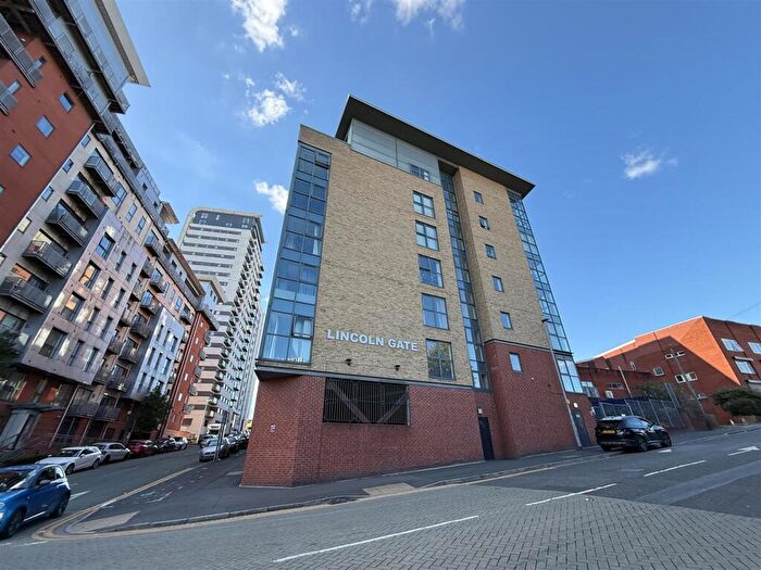 2 Bedroom Apartment For Sale In Red Bank, Manchester, M4