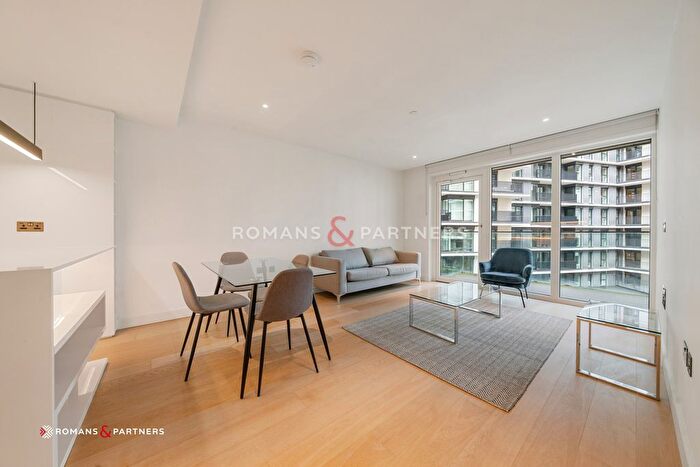 2 Bedroom Flat To Rent In Lincoln Building, White City, W12