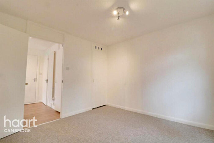2 Bedroom Flat To Rent In Augustus Close, Cambridge, CB4