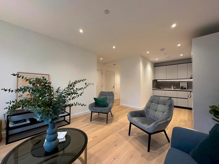 1 Bedroom Flat To Rent In Bathgate Place, London, W13