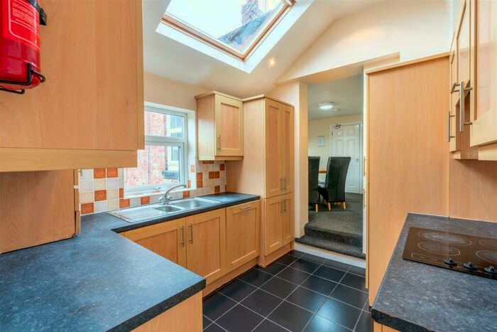 6 Bedroom Maisonette To Rent In &#;pppw - Lavender Gardens, Jesmond, NE2