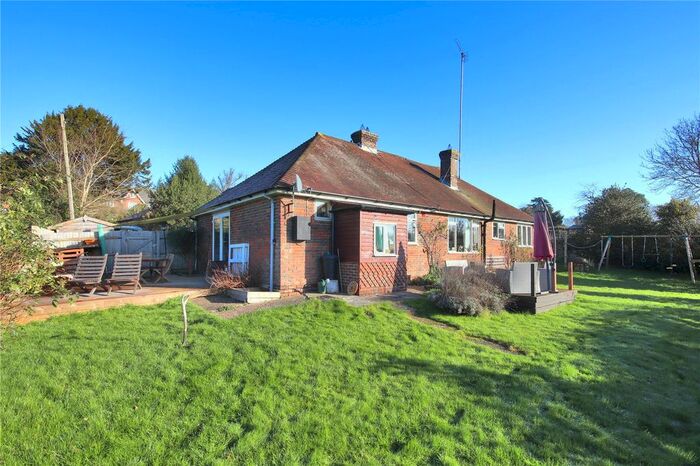 2 Bedroom Bungalow For Sale In Church Lane, Salehurst, Robertsbridge, East Sussex TN32