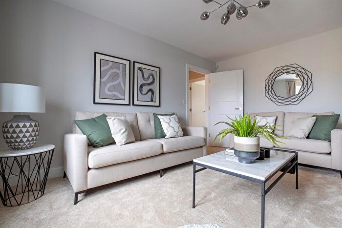 3 Bedroom Semi-Detached House For Sale In Faversham Lakes, Faversham, ME13