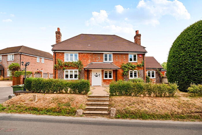 4 Bedroom Detached House For Sale In Monk Sherborne Road, Sherborne St. John, RG24