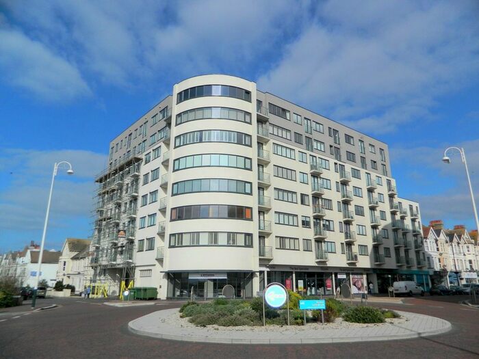 2 Bedroom Flat To Rent In Egerton Road, Bexhill-On-Sea, TN39