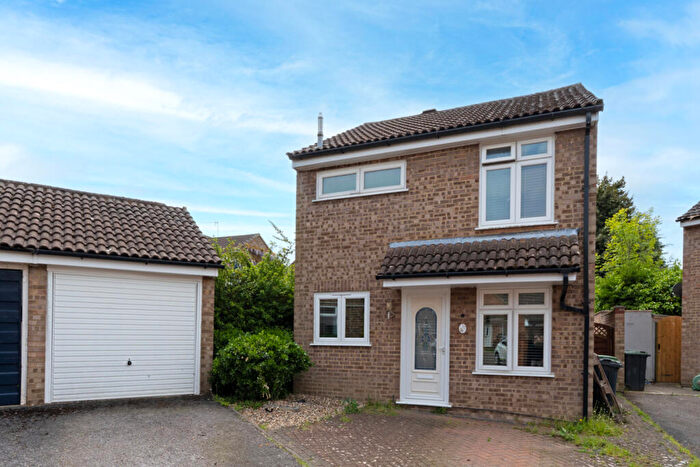 3 Bedroom Detached House For Sale In Longcroft, Takeley, Essex, CM22