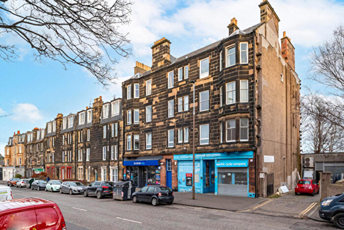 1 Bedroom Flat For Sale In Flat Granton Road, Edinburgh, EH5
