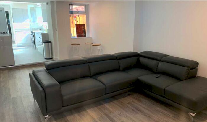 6 Bedroom Terraced House To Rent In Hubert Road, Selly Oak, Birmingham, B29