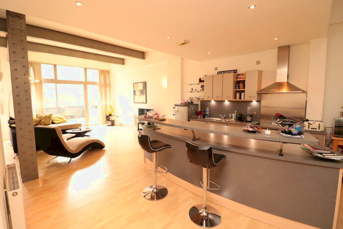 1 Bedroom Apartment For Sale In Branston Street, Birmingham, B18