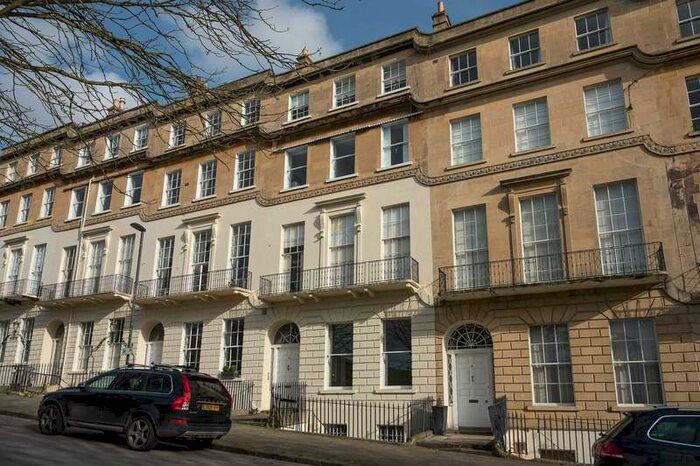 4 Bedroom Maisonette Flat To Rent In Cavendish Place, BA1