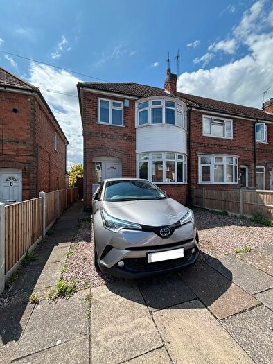 3 Bedroom Semi-Detached House To Rent In Abbey Rise, Leicester, LE4