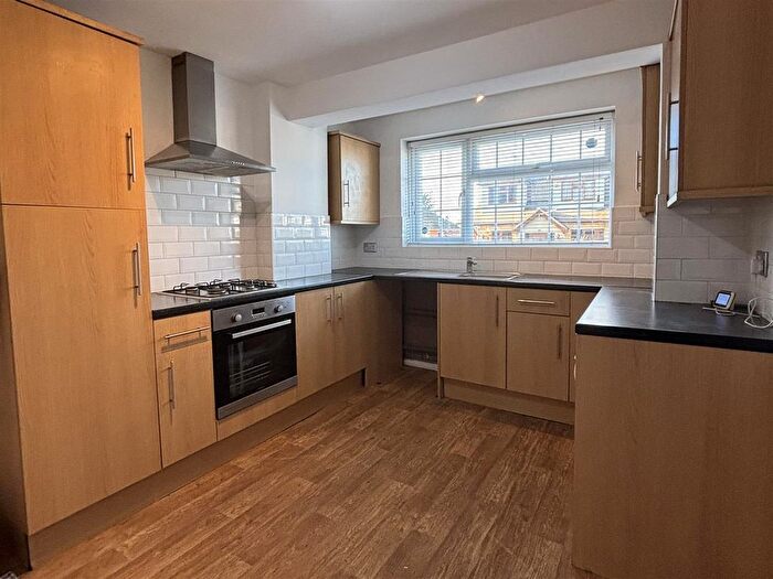 3 Bedroom Property To Rent In Spencer Road, Benfleet, SS7