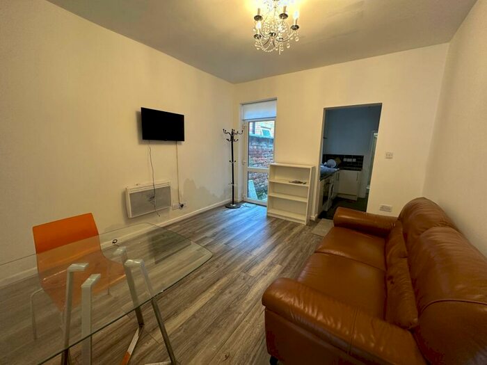 4 Bedroom Terraced House To Rent In St. Georges Road, Coventry, CV1