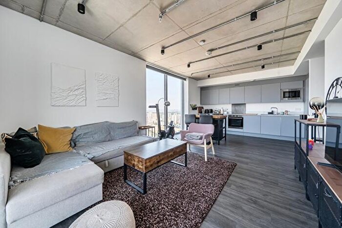 2 Bedroom Flat For Sale In Eliza Knight House, Greenwich, London, SE2