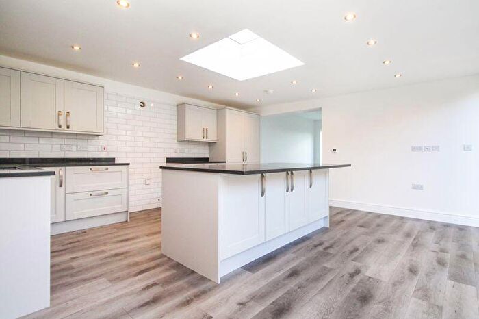 4 Bedroom Barn Conversion For Sale In The Coach House, Barford Road, Blunham, MK44