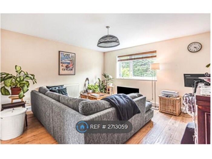 1 Bedroom Flat To Rent In Henfield Road, London, SW19
