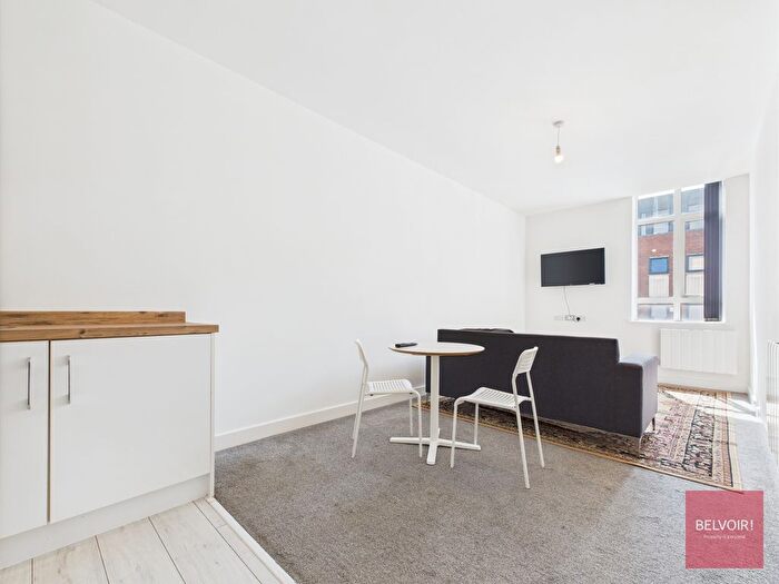1 Bedroom Flat To Rent In College Street, City Centre, Swansea, SA1