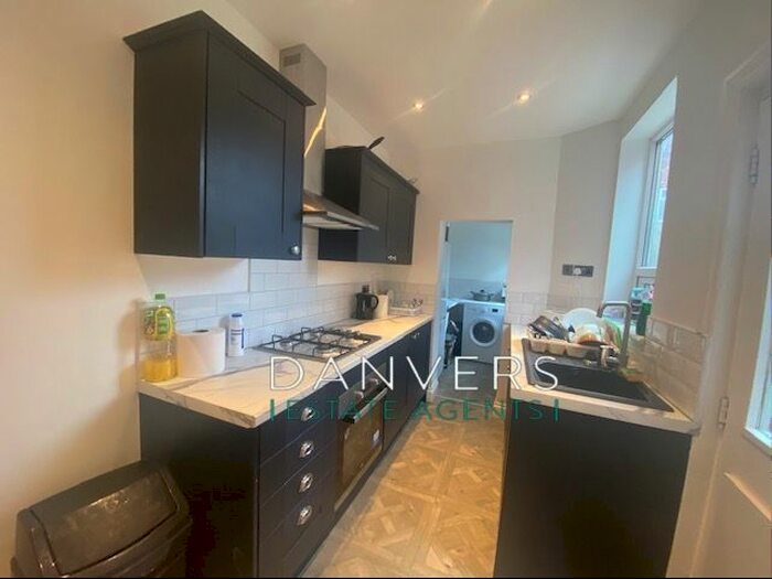 4 Bedroom Terraced House To Rent In Warwick Street, Leicester LE3