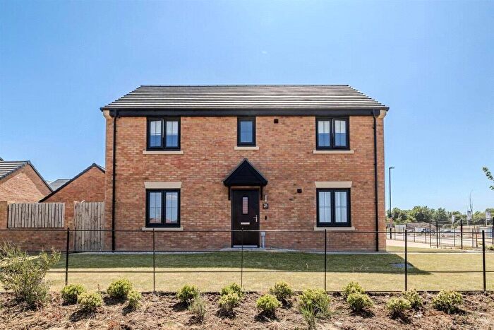 4 Bedroom Detached House For Sale In Hodgson Close, Callerton, Newcastle Upon Tyne, Tyne And Wear, NE5