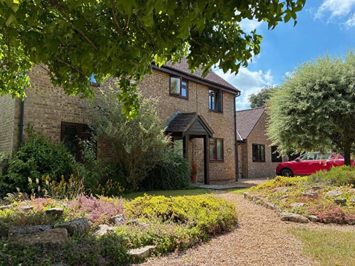 4 Bedroom Detached House For Sale In St. Marys Close, Wylye, BA12