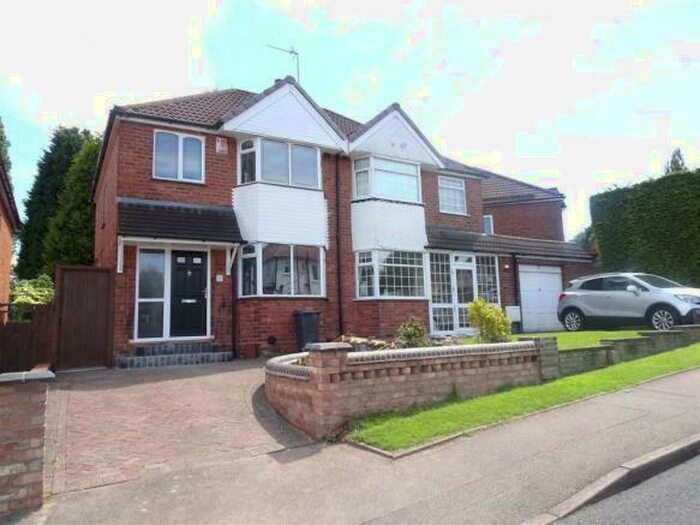 3 Bedroom House To Rent In White Farm Road, Sutton Coldfield., B74