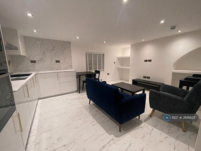 1 Bedroom Flat To Rent In Oxford Road, Reading, RG1